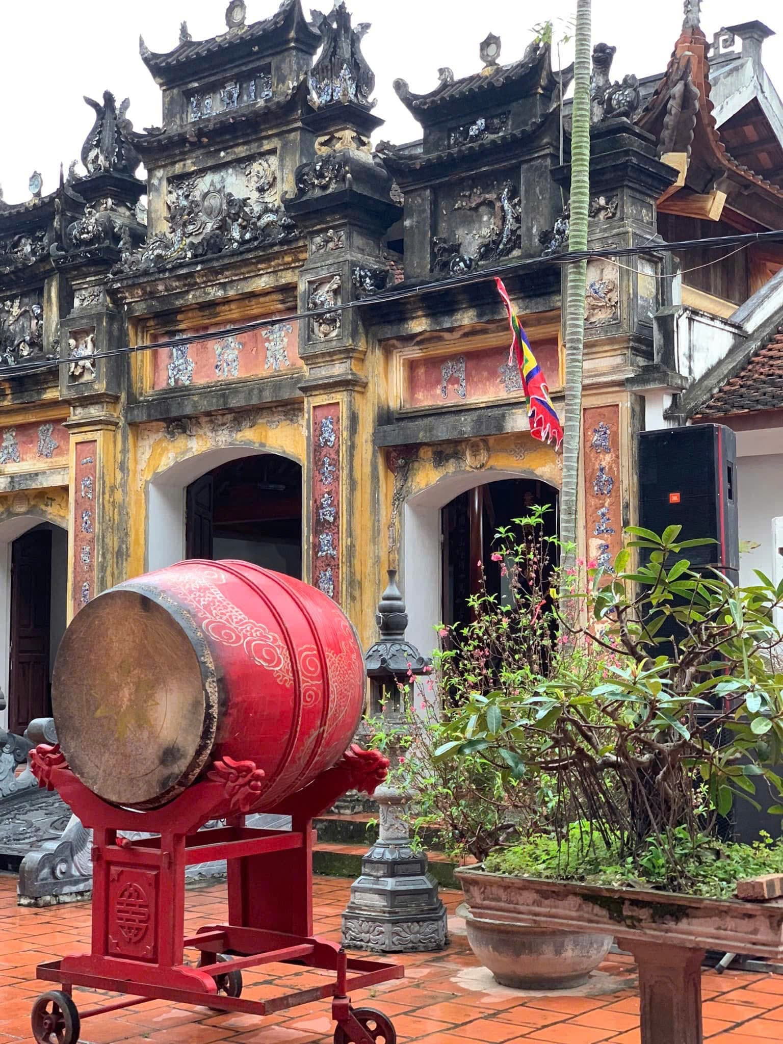 ĐỀN CHI ĐÔNG