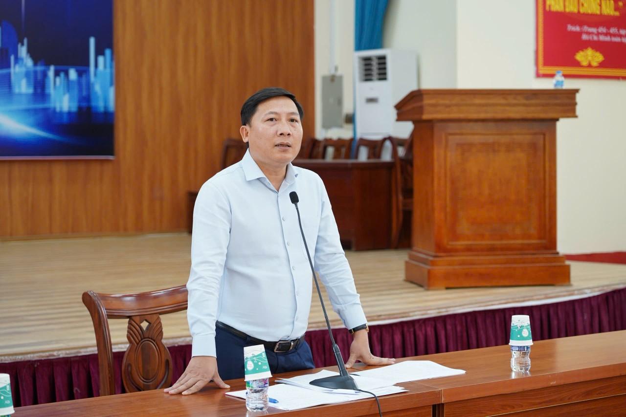 Đồng chí Nguyễn Thanh Liêm – Thành ủy viên, Bí thư Đảng ủy, Chủ tịch HĐND xã phát biểu kết luận hội nghị