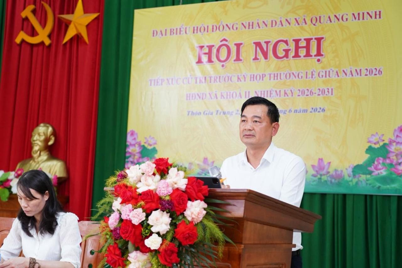 Ông Nguyễn Tiến Dũng – Phó Bí thư Đảng ủy, Chủ tịch UBND xã tiếp xúc cử tri các thôn Gia Trung 1, Gia Trung 2, Gia Tân và Thôn Đồng.