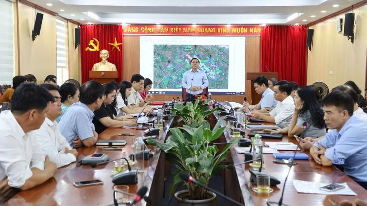 Đồng chí Nguyễn Thanh Liêm – Thành uỷ viên, Bí thư Đảng uỷ, Chủ tịch HĐND phát biểu kết luận hội nghị