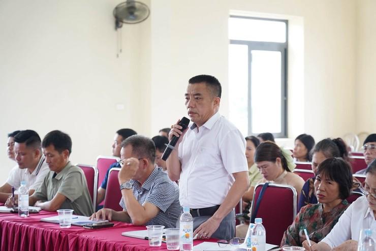 Đại diện thôn Giai Lạc phát biểu tại hội nghị