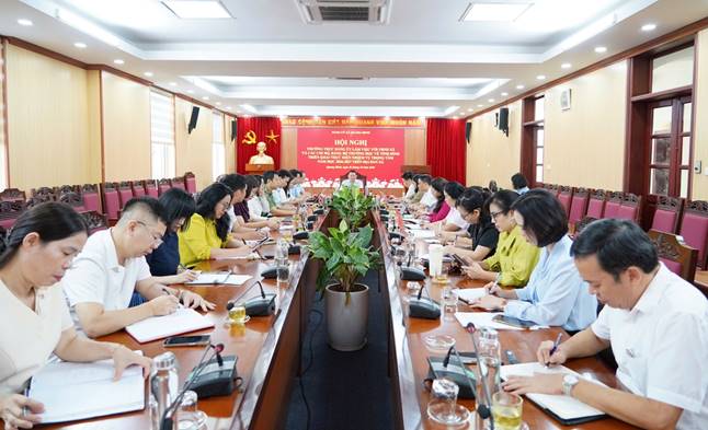 Quang cảnh hội nghị