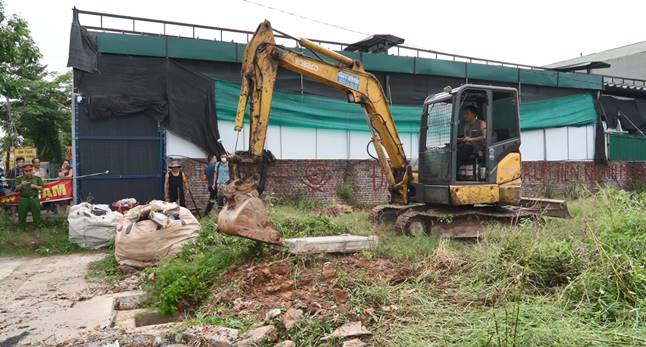 Đơn vị thi công giải phóng mặt bằng phục vụ công tác bàn giao đất