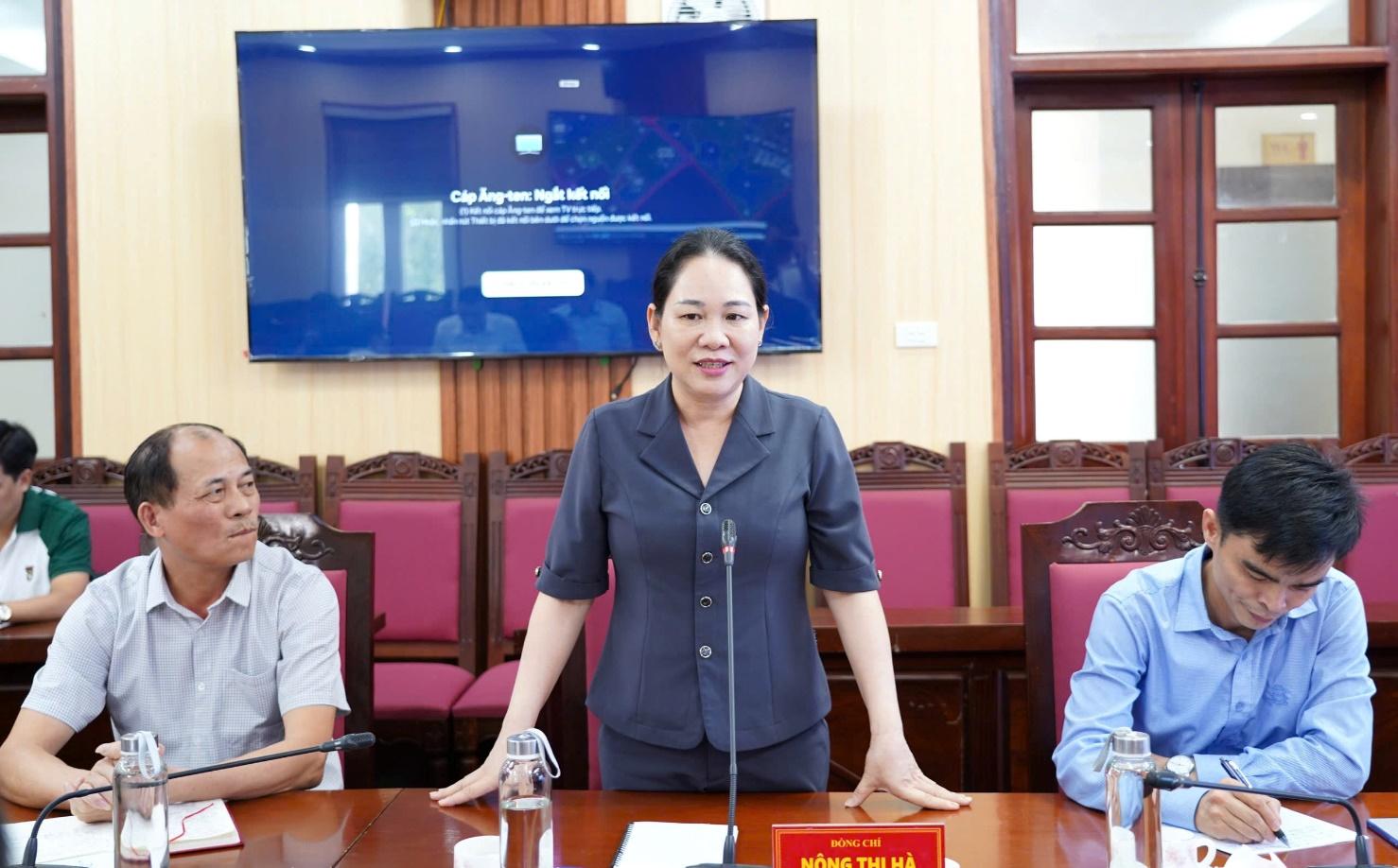 Đồng chí Nông Thị Hà – Thứ trưởng Bộ Dân tộc và Tôn giáo phát biểu kết luận hội nghị