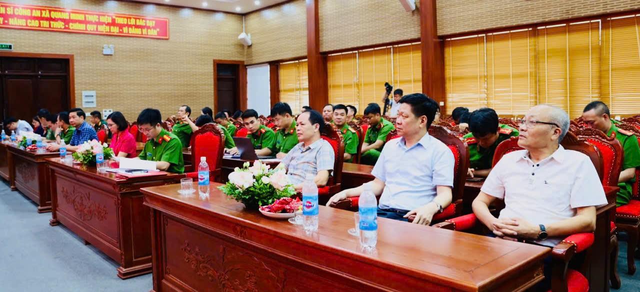 Các đại biểu tham dự kễ kỉ niệm