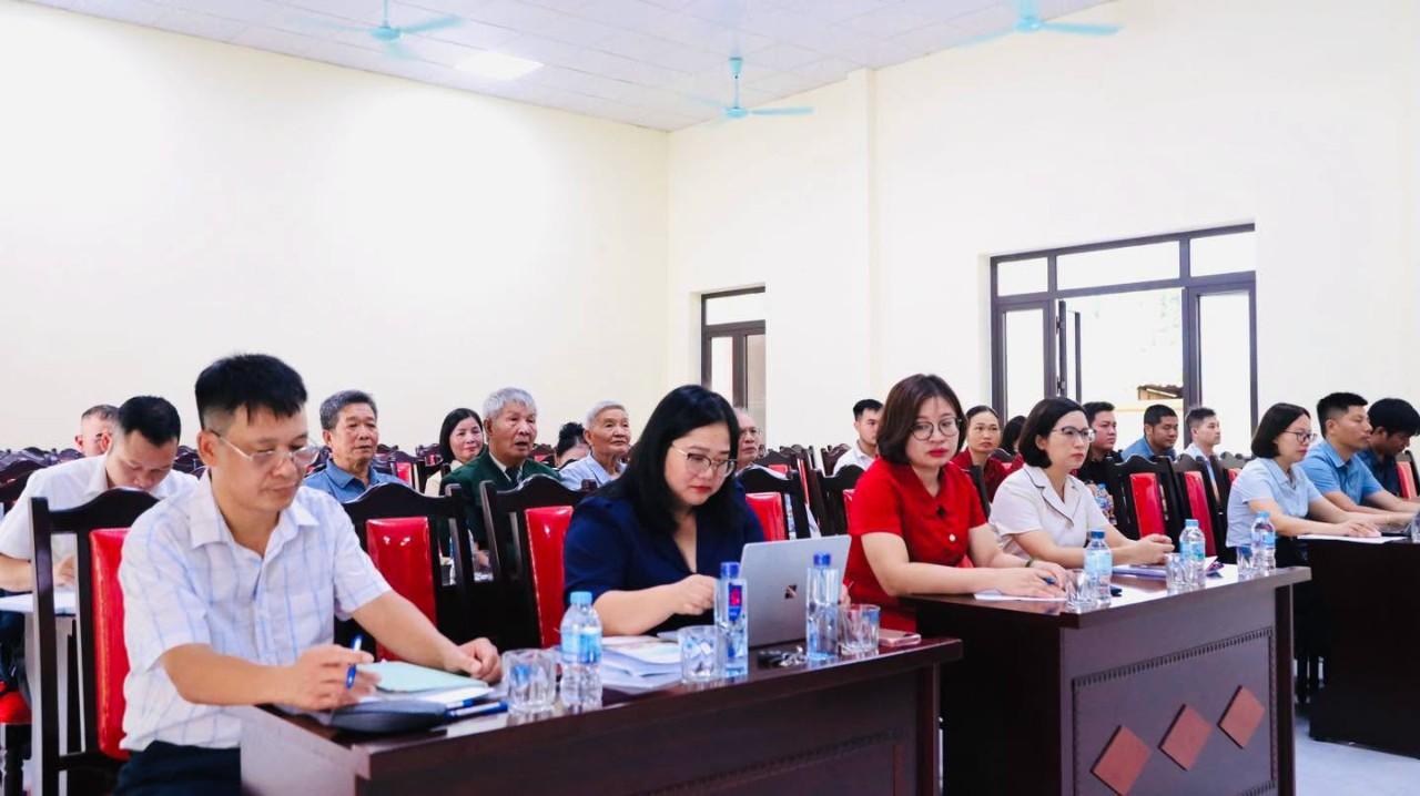 Các đại biểu dự hội nghị